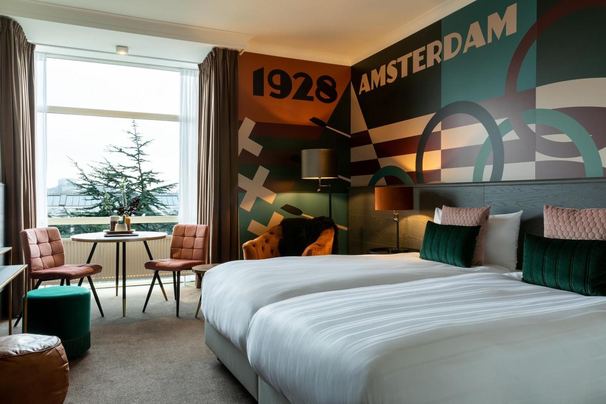 Apollo Hotel Amsterdam, A Tribute Portfolio Hotel Exterior photo